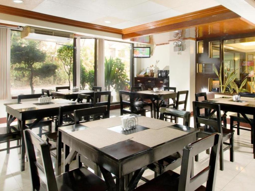 Vest Grand Suites Đảo Đảo Panglao Ngoại thất bức ảnh