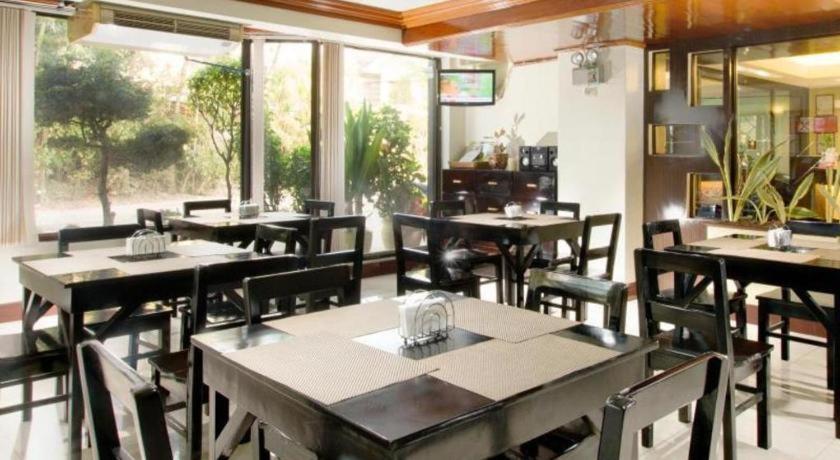 Vest Grand Suites Đảo Đảo Panglao Ngoại thất bức ảnh