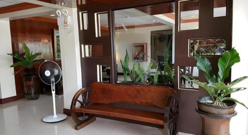 Vest Grand Suites Đảo Đảo Panglao Ngoại thất bức ảnh